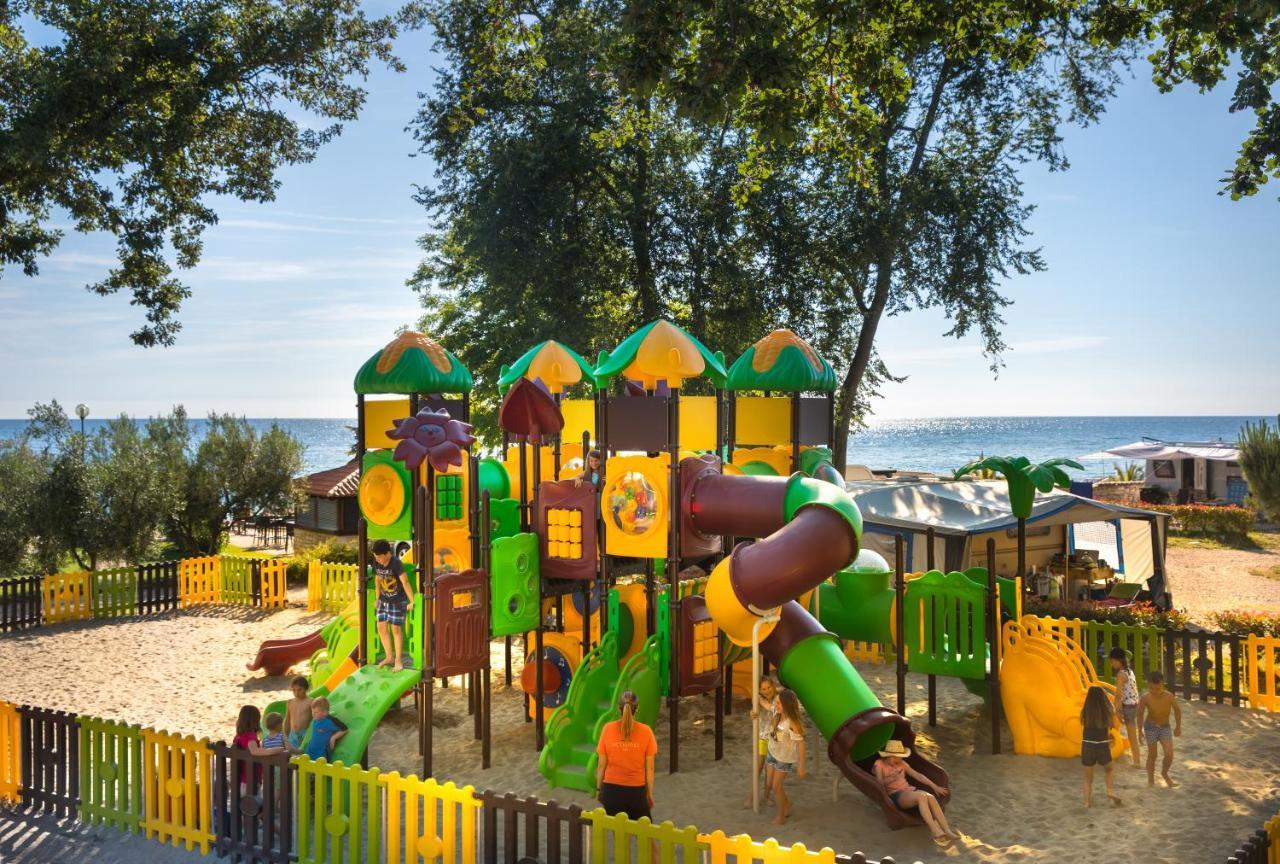 Sunflower Camping Mareda エクステリア 写真